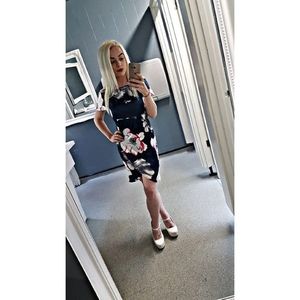 Meet your Posher, Abbey